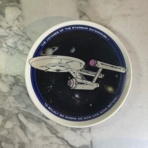 Star Trek TOS Starship Enterprise Mini Plate 1991